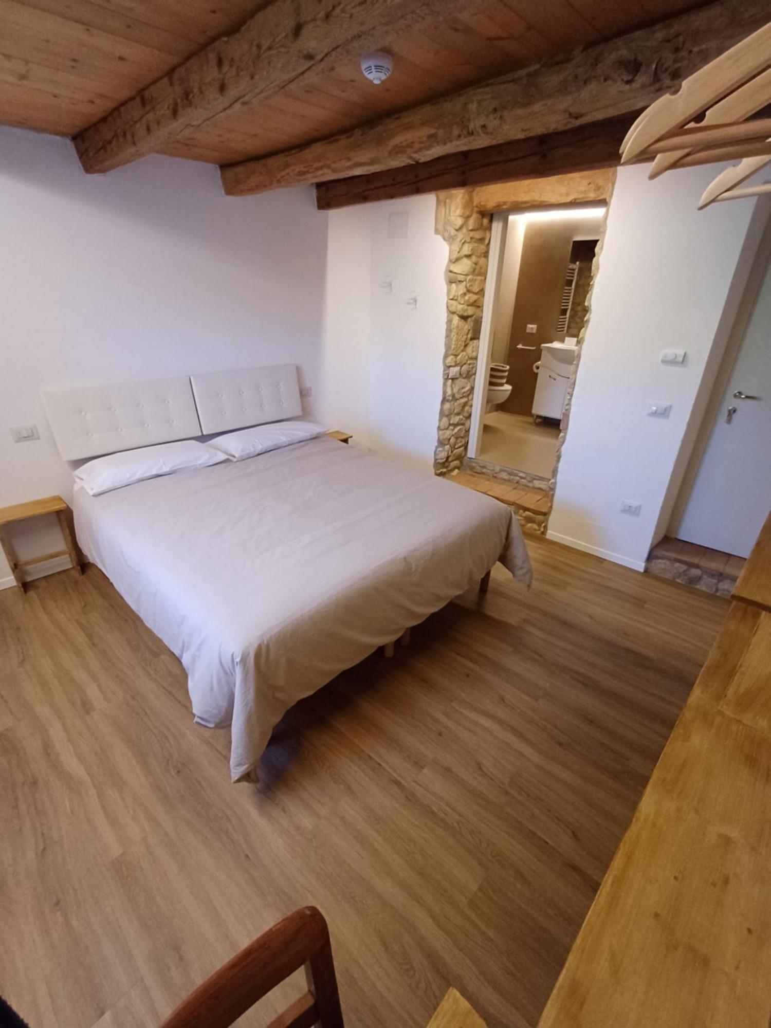 Al Colle Rooms Montebello Vicentino Eksteriør billede